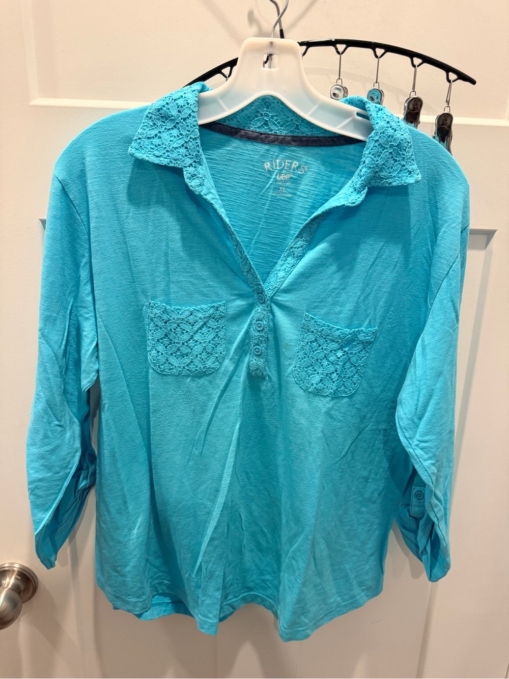 Riders by Lee Women’s XL Turquoise Lace Trim Henley 3/4 Sleeve Top